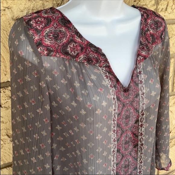 sheer blouse Gray & Pink Cover up Sheer Size Small good for beach Vacation - Picture 4 of 8